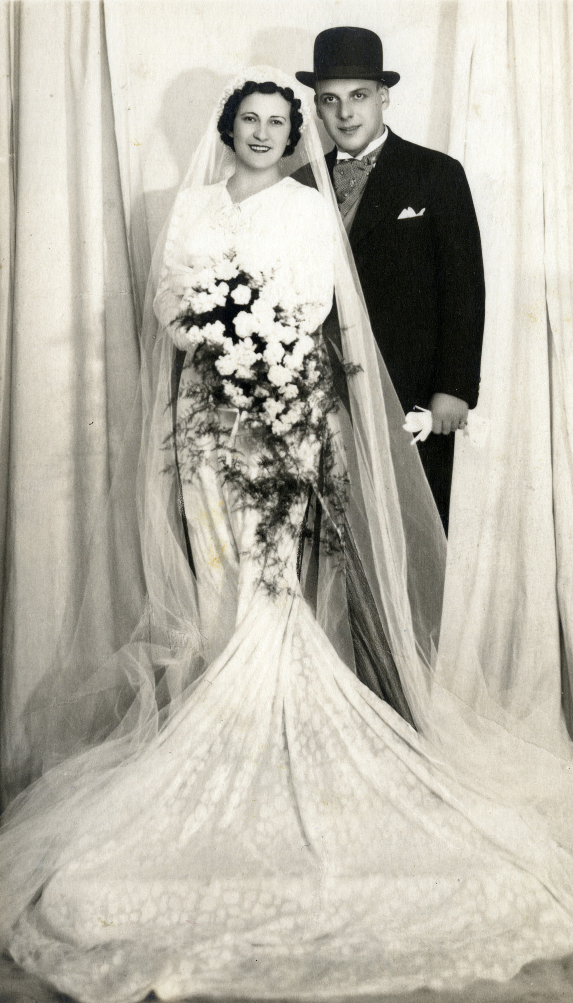 Wedding portrait of Anna and Elio Fransevic.