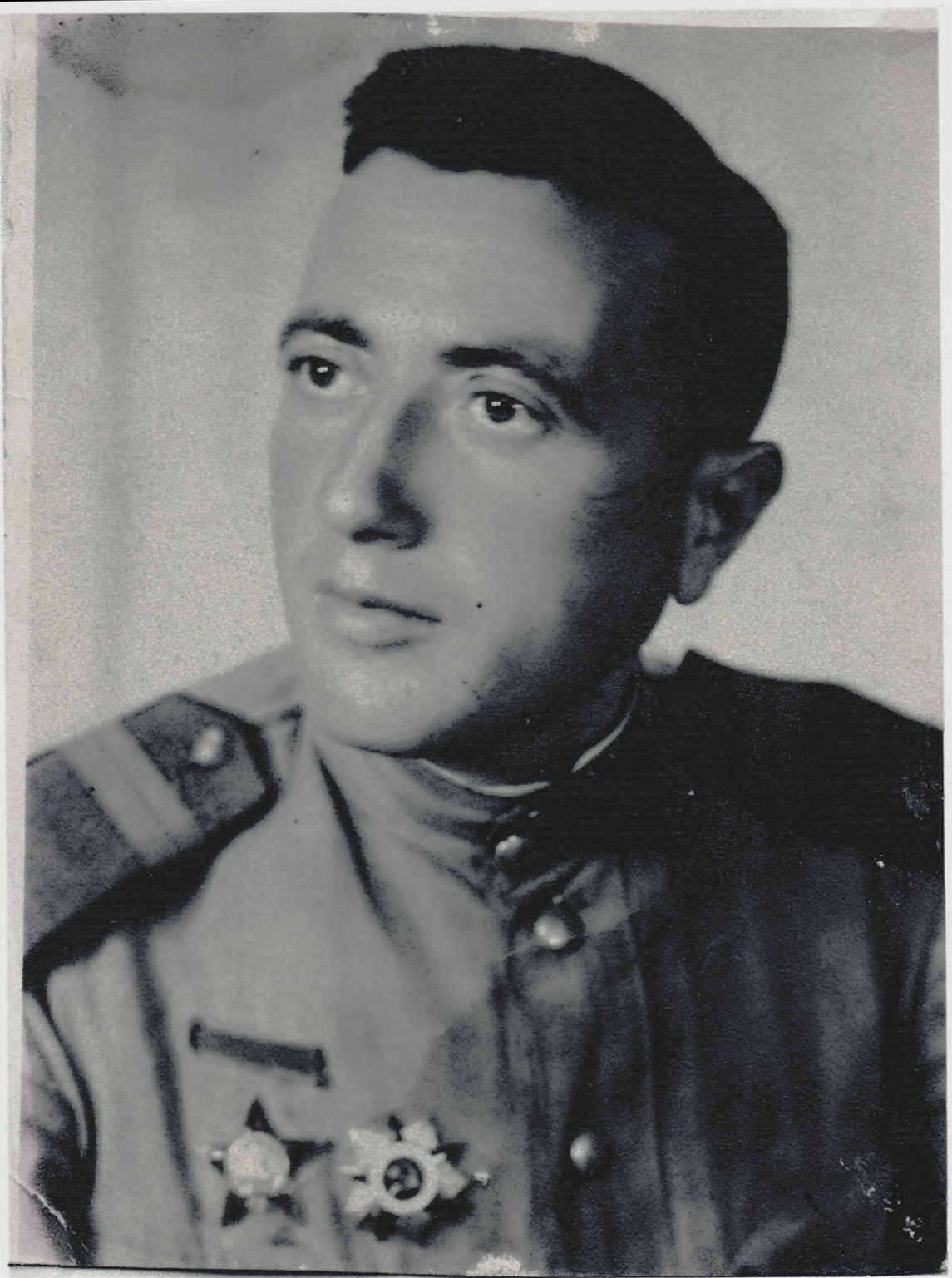 Portrait of David Fiszman as a soldier in the Red Army.