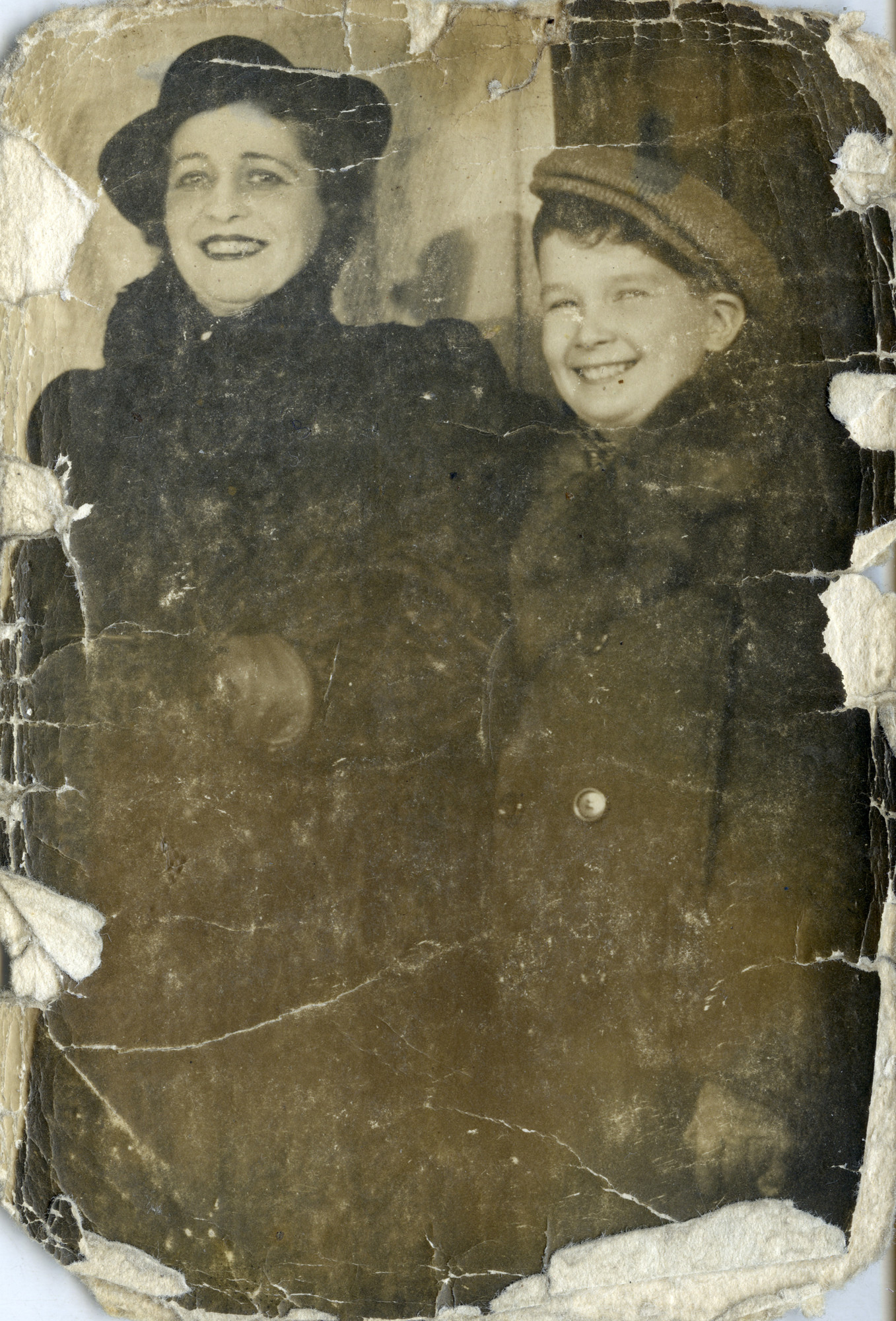 Sula Graubart with her nephew.

Both perished in the Holocaust.