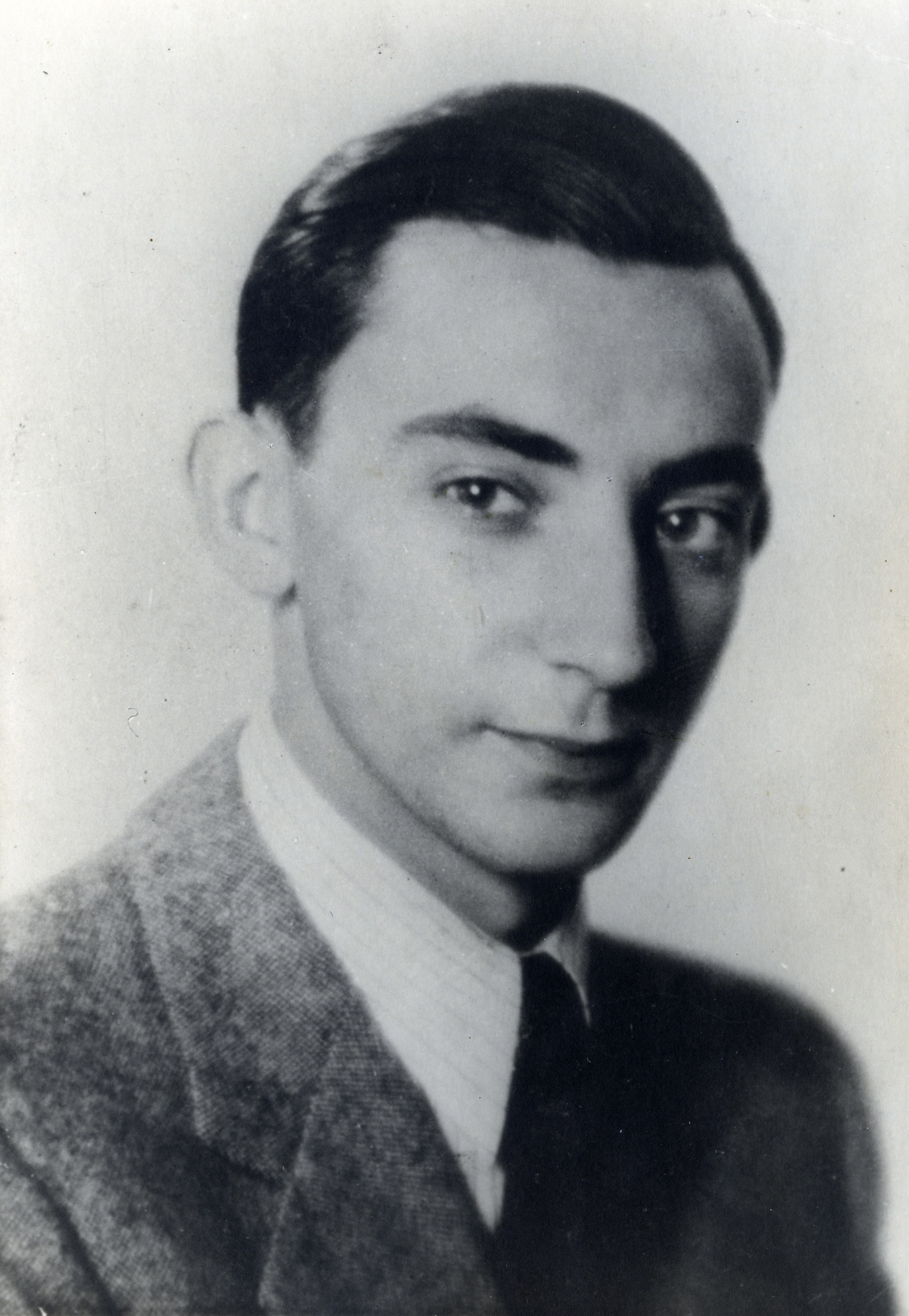 Studio portrait of Kuba Weber (nephew to Henryk Graubart).

Kuba perished in the Holocaust.