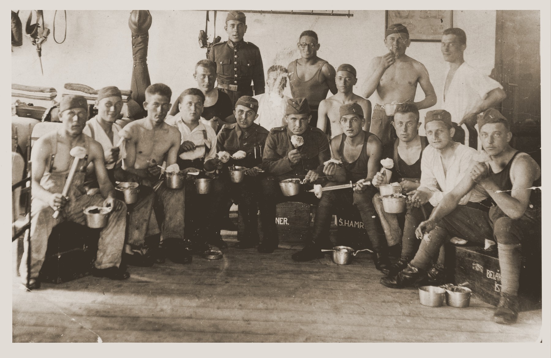 Group of Czech soldiers, some Jewish, eating potatos.  Among them are Herman Berkovits.  He inscription on the back reads "For Herman, my friend, from Kalman Sonenschein."