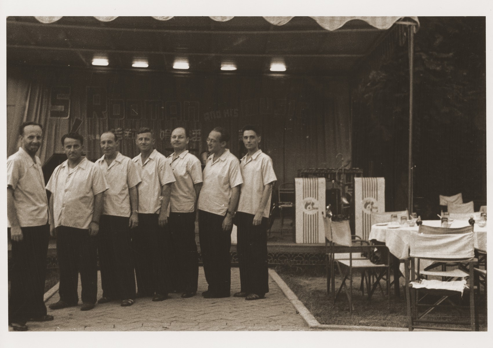 Members of the Siegmund Rodman band at the Roof Garden restaurant on Ward Road in Shanghai.

The Roof Garden was a favorite cafe for Jewish refugees in Shanghai.