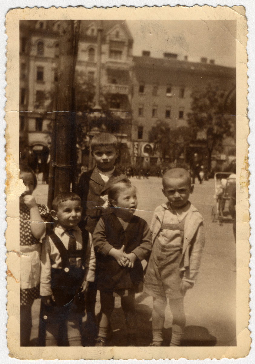 Hungarian Jewish children gather on a street in Budapest.

Ervin Biel is on far right,.