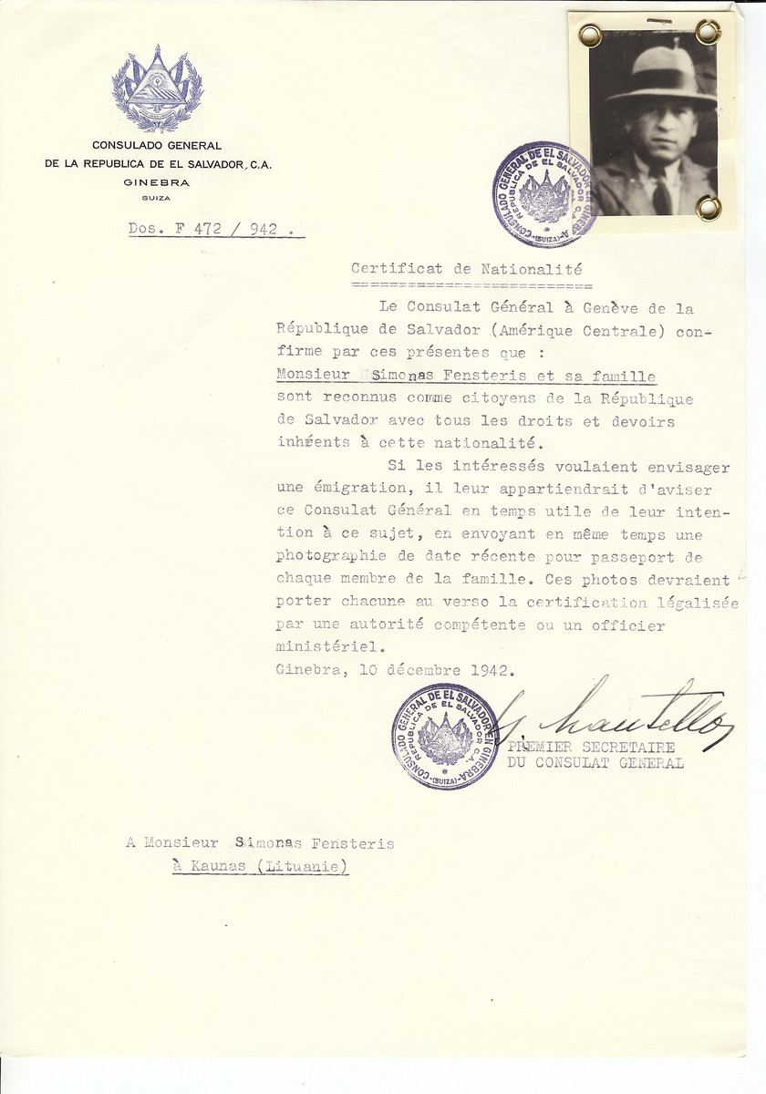 Unauthorized Salvadoran citizenship certificate made out to Simonas Fensteris and his family by George Mandel-Mantello, First Secretary of the Salvadoran Consulate in Geneva and sent to them in Kaunas.