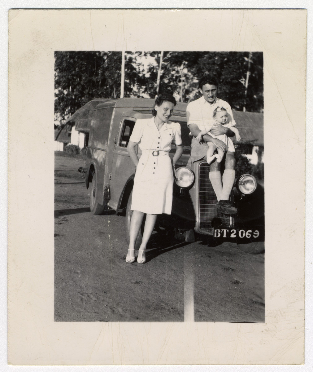 A Jewish refugee family poses next to their automobile in Zomba, Nyasaland.

Pictured are Lily, Kalman and Ruth Haber.