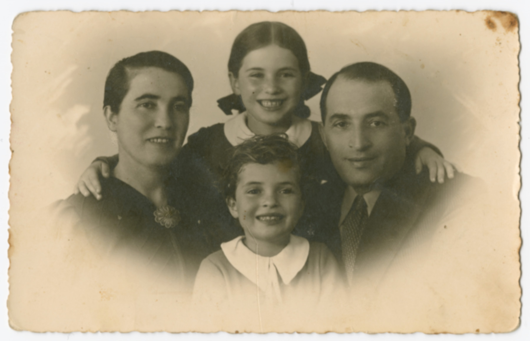 Studio portrait of the Preskowski family in Palestine.

Pictured are Chana, Jacob, Bella and Lea.