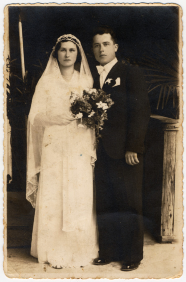 Wedding portrait of a Romanian Jewish couple.

Pictured is Eliezer Pollak (the uncle of the donor) and his bride Betta.  Both later perished in the Holocaust.