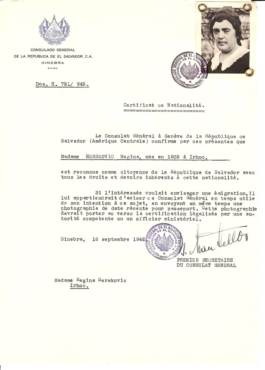Unauthorized Salvadoran citizenship certificate issued to Regina Herskovic (b. 1902 in Vulchovce) by George Mandel-Mantello, First Secretary of the Salvadoran Consulate in Switzerland.

The certificate was sent to her residence in Vulchovce.