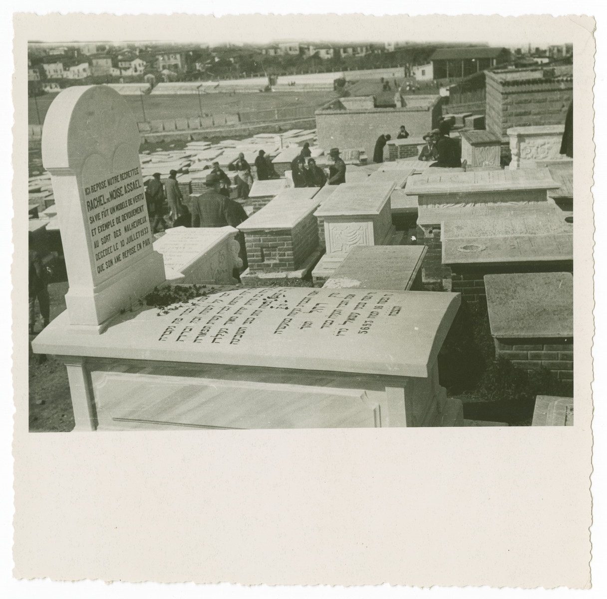 View of the Jewish cemetery in Salonika before the war.
