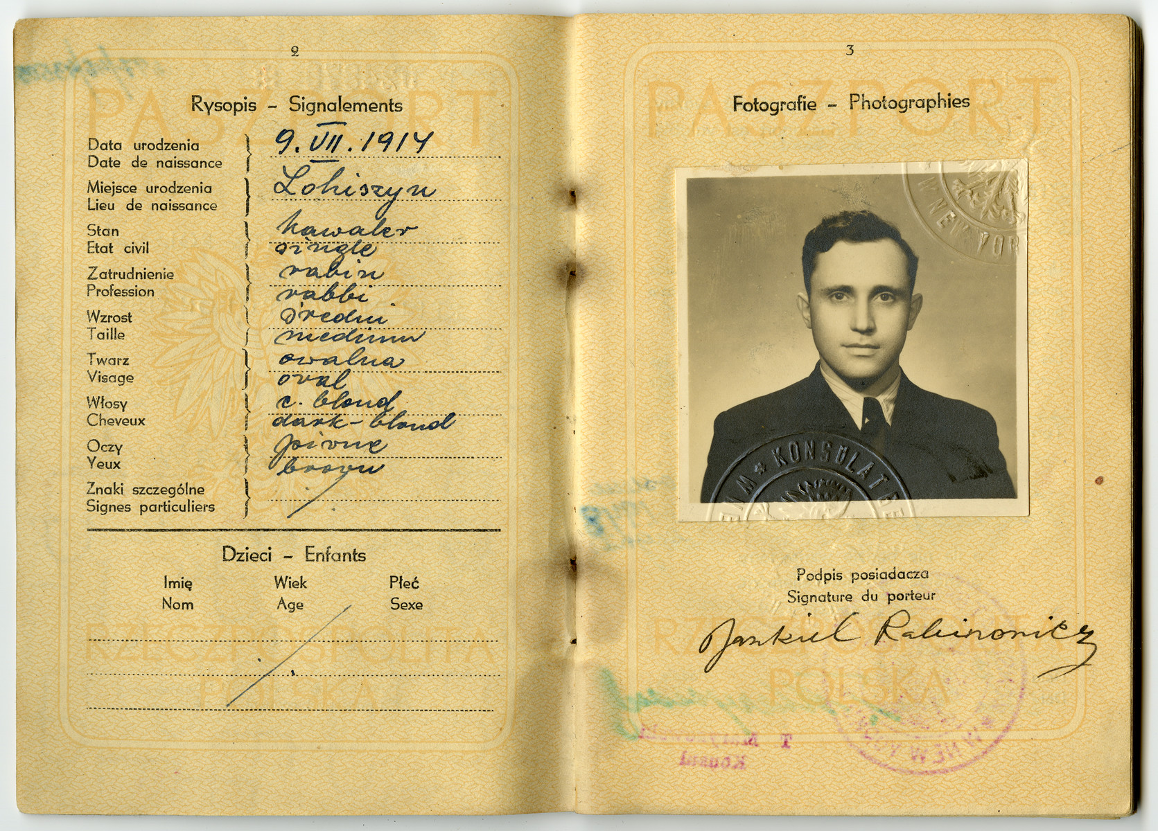 Polish passport issued to Jankiel Rabinowicz.