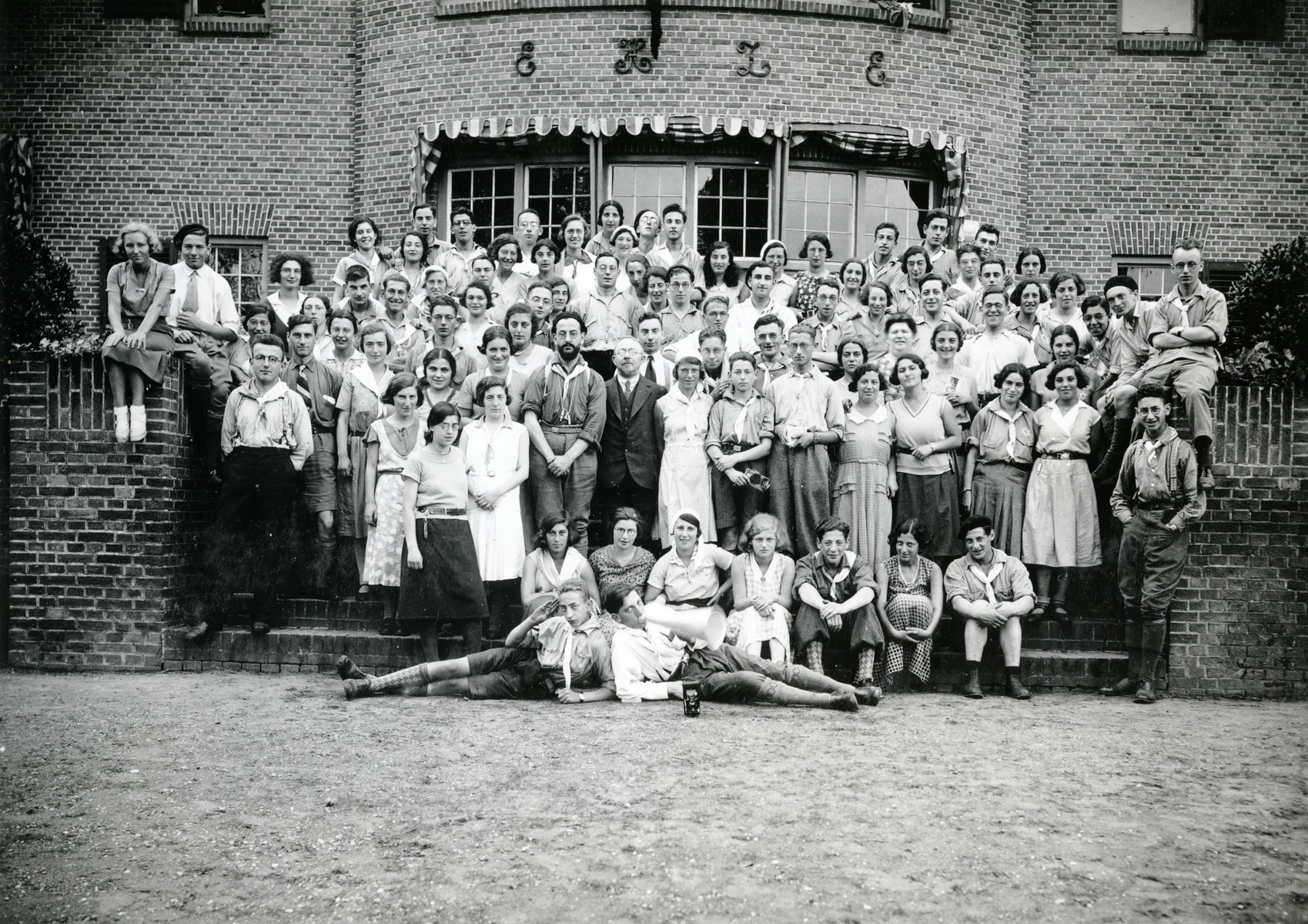 Group portrait of a Mizrachi religious Zionist youth group in The Netherlands.