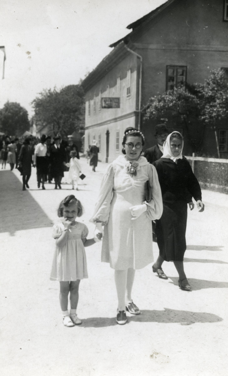 Miriam Steiner accompanies the family's maid to church so people would think that the family had converted.