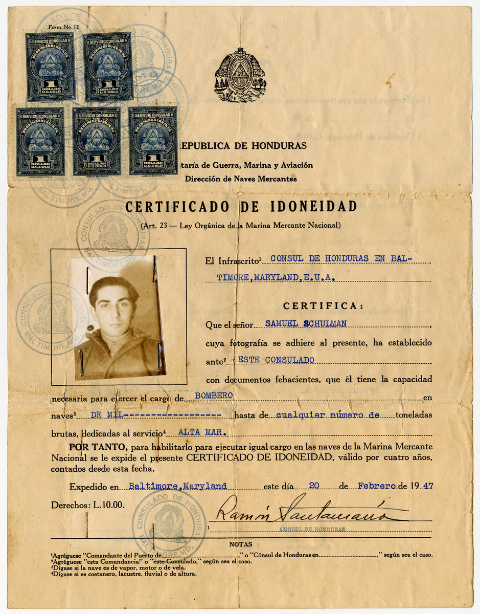 Document issued by the Honduran consulate certifying that Samuel Schulman is qualified to serve as a crew member of a ship.