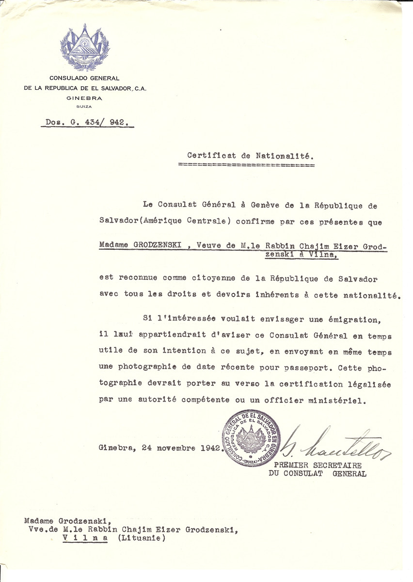 Unauthorized Salvadoran citizenship certificate made out to Mrs. Grodzenski (wife of Rabbi Chajim Eizer Grodzenski of Vilna) by George Mandel-Mantello, First Secretary of the Salvadoran Consulate in Geneva and sent to her in Vilna.