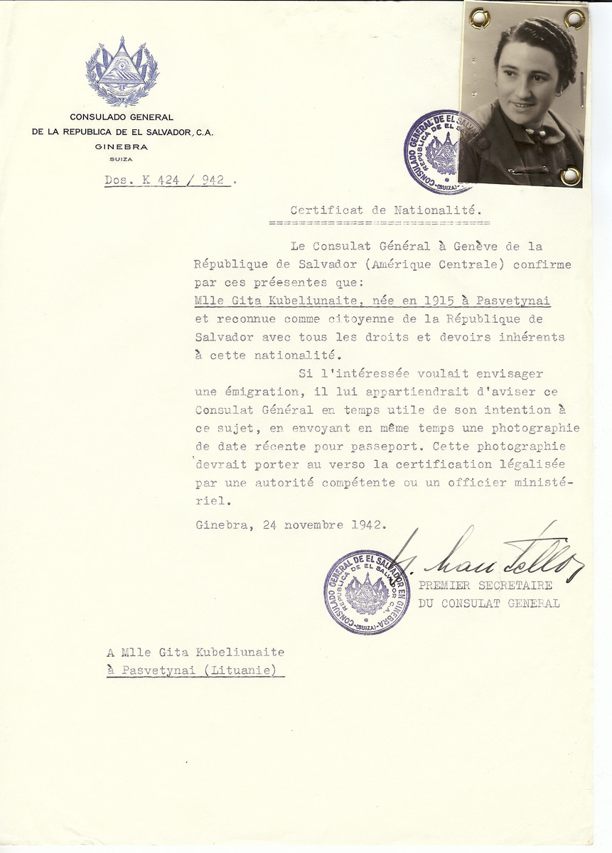 Unauthorized Salvadoran citizenship certificate made out to Gita Kubeliunaite (b. 1915 in Pasvetynai) by George Mandel-Mantello, First Secretary of the Salvadoran Consulate in Geneva.