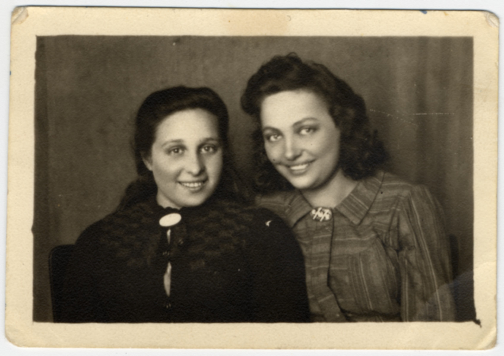 Postwar portrait of two of the few female Bielski partisans who carried weapons. 

Pictured are Esther (Essie) Shor (a cousin of the Bielski brothers) and Itka Ass.