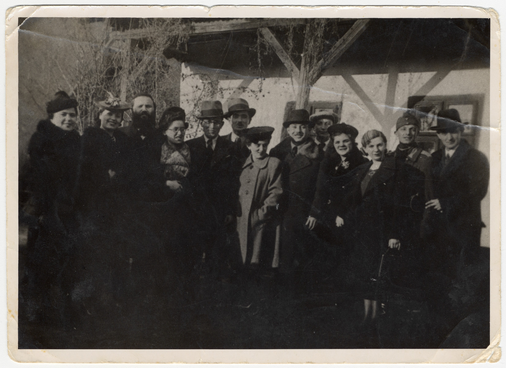 Group portrait of the extended Gruenstein family.