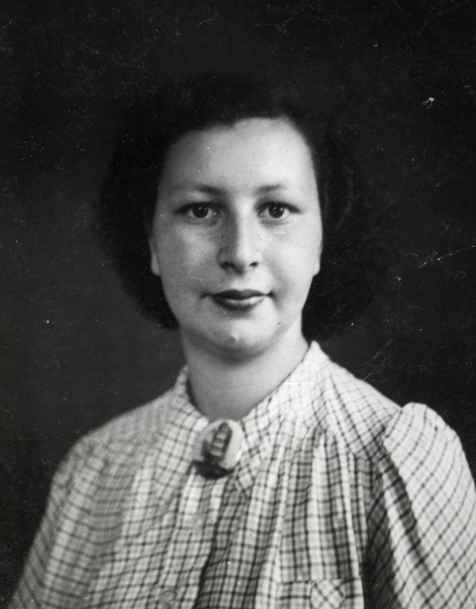 Studio portrait of Jacqueline Wormser, a friend of Denise's. Denise occasionally stayed with her during the war.