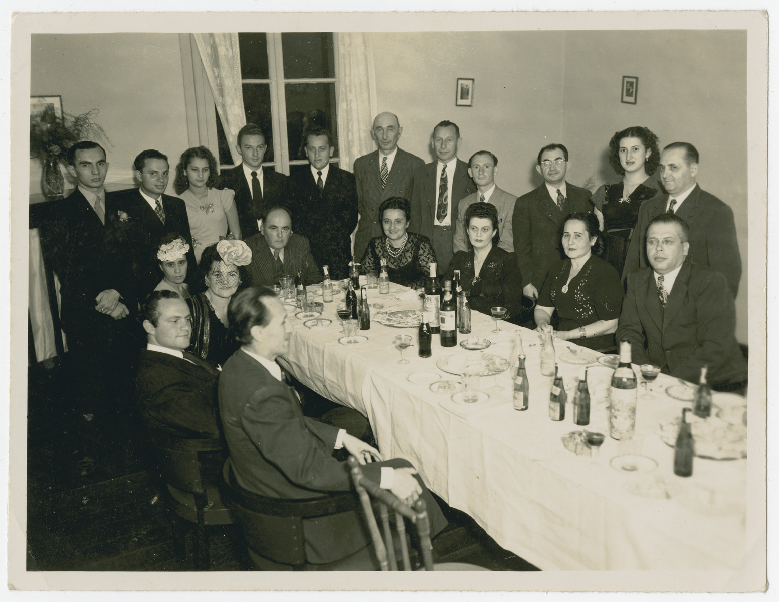 [The Jewish refugee community in Costa Rica celebrates a communal Passover seder.]