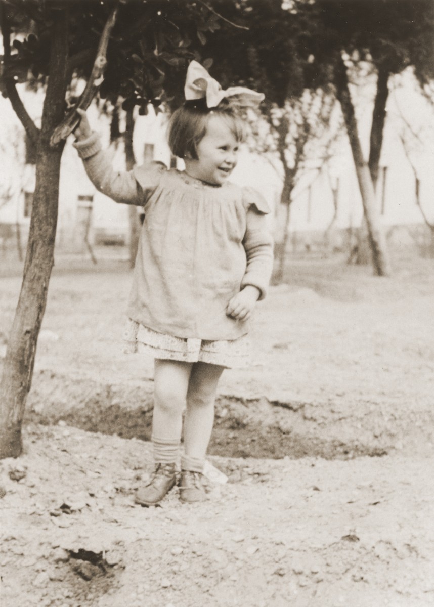 Portrait of a Jewish DP child who had been living in hiding with a non-Jewish family in the Ukraine during World War II.

Pictured is Masha  Leikach.