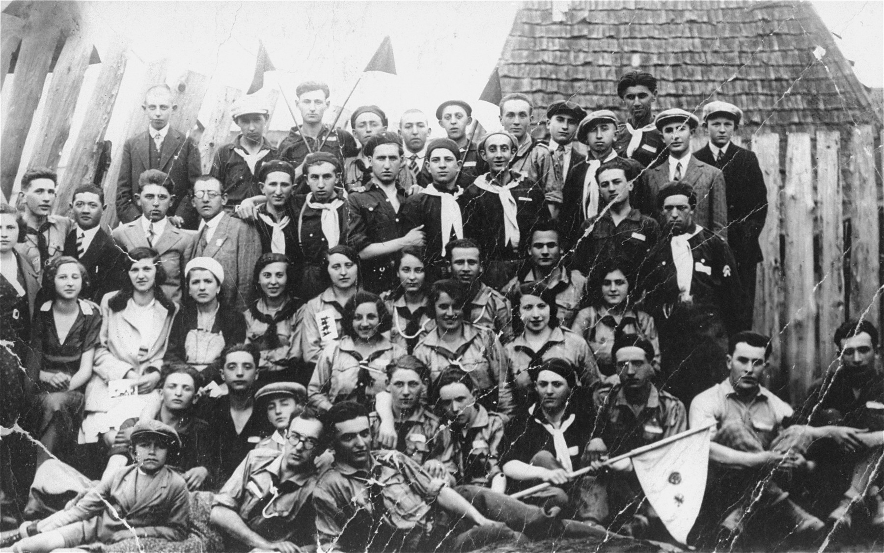 Group portrait of members of the Hanoar Hatzioni Zionist youth organization at a meeting in Tacovo.