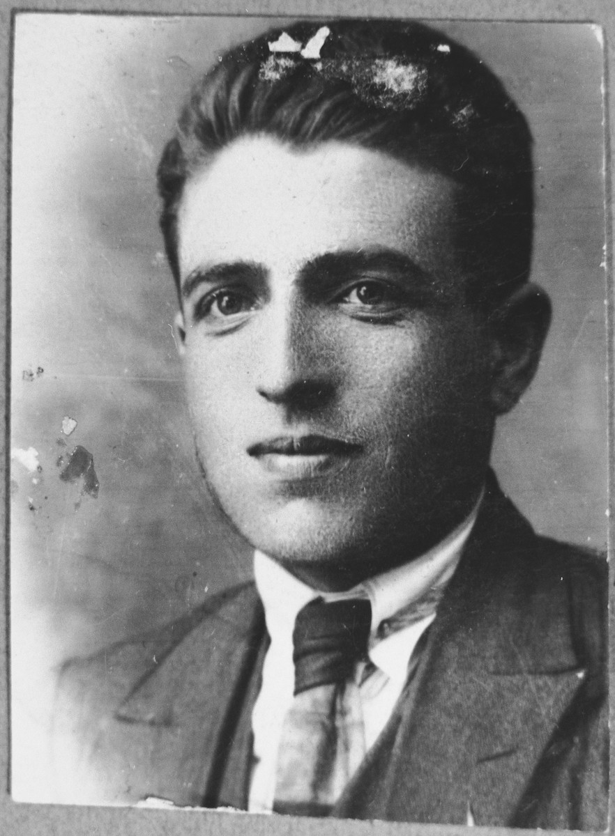 Portrait of Yakov Levi.  He was a manufacturing agent.  He lived at Herzegovatska 27 in Bitola.