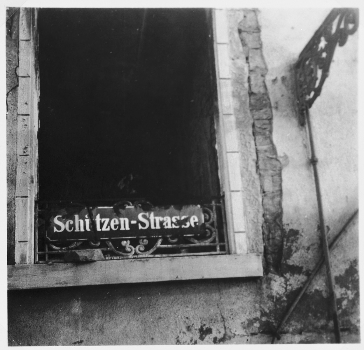 View of the destroyed synagogue in Frankfurt.