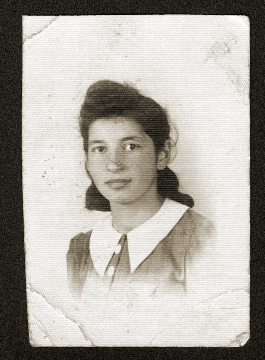 Studio portrait of a Jewish girl, Fela Fiszel.