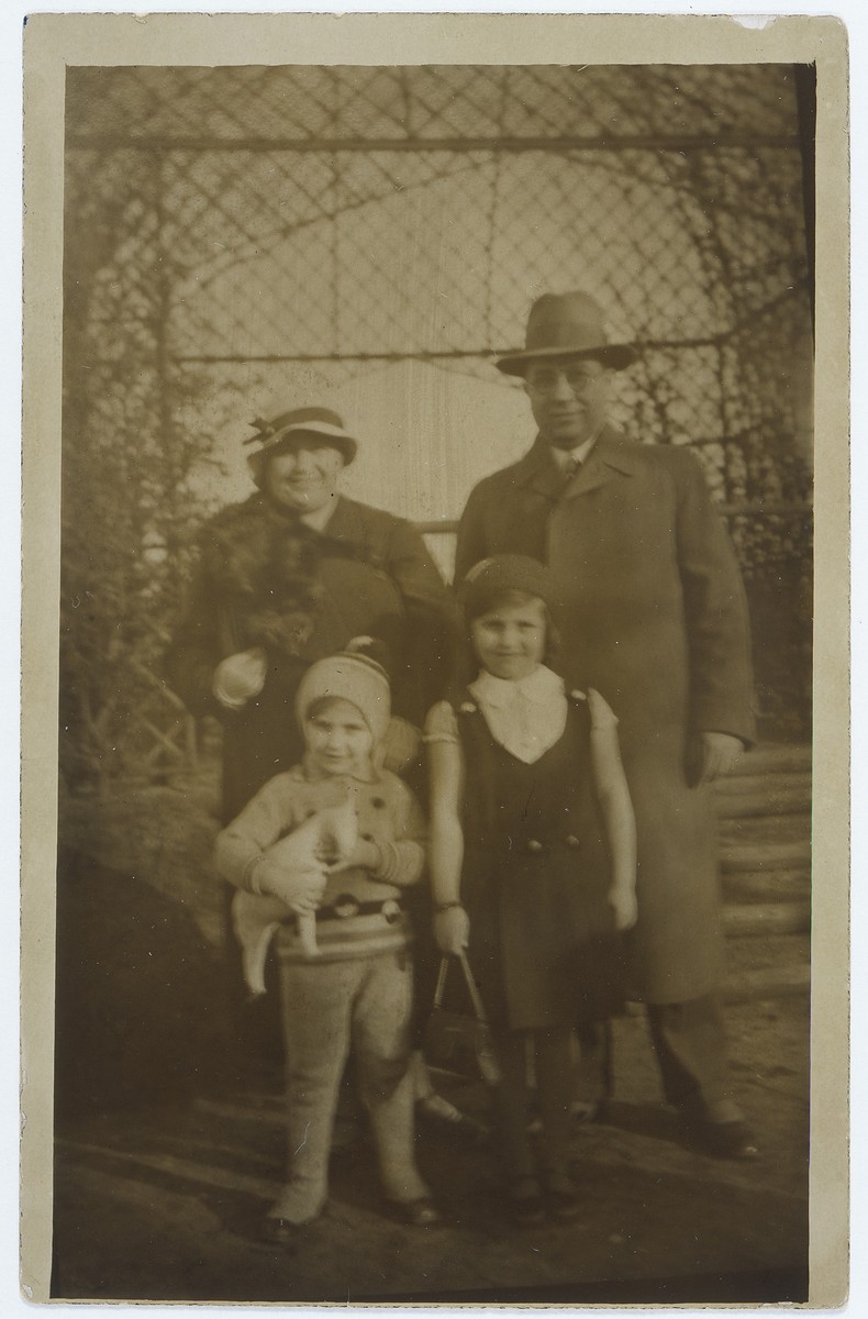 Regina Rotenberg with her mother Toni, her father Max, and her brother Wolfgang.