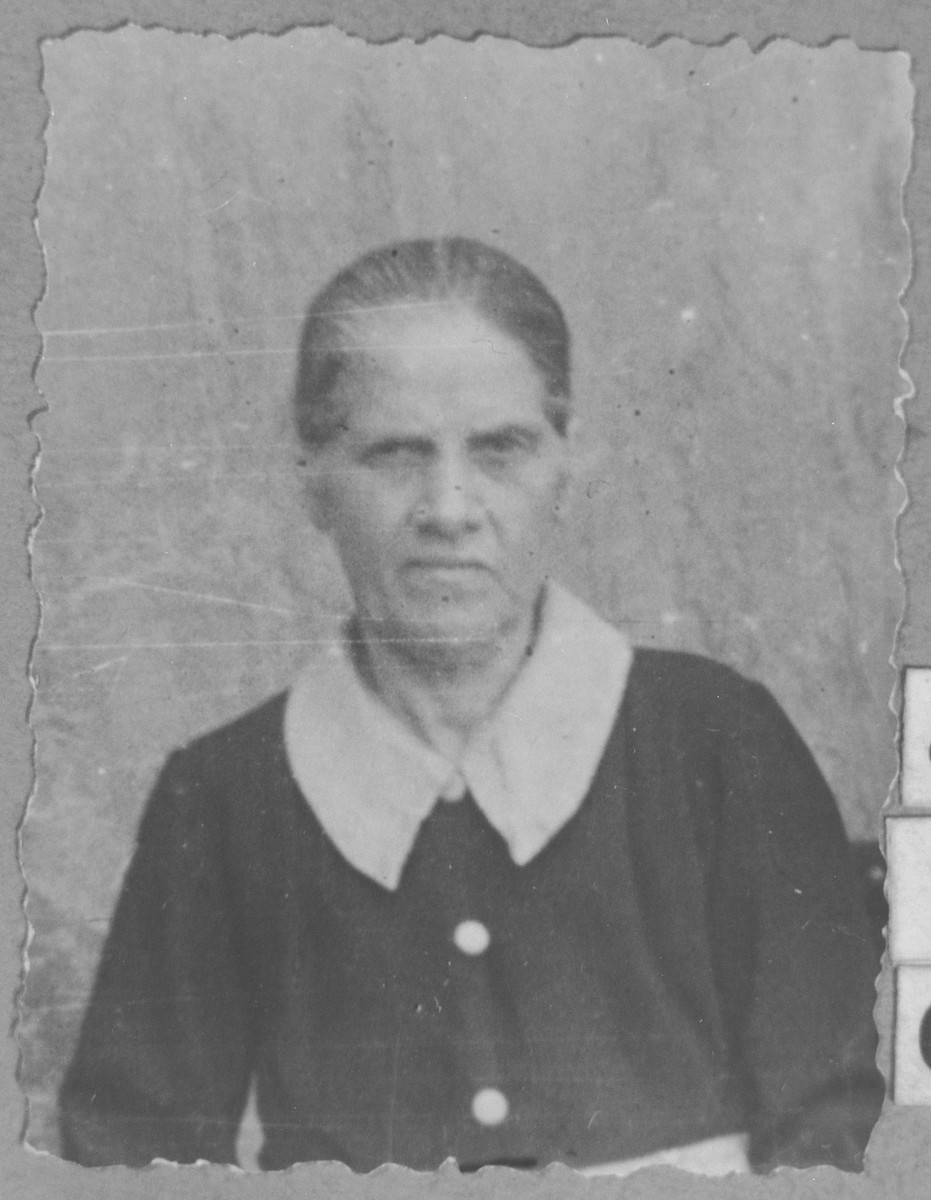 Portrait of Klara Pardo, wife of David Pardo.  She lived at Avramova 53 in Bitola.