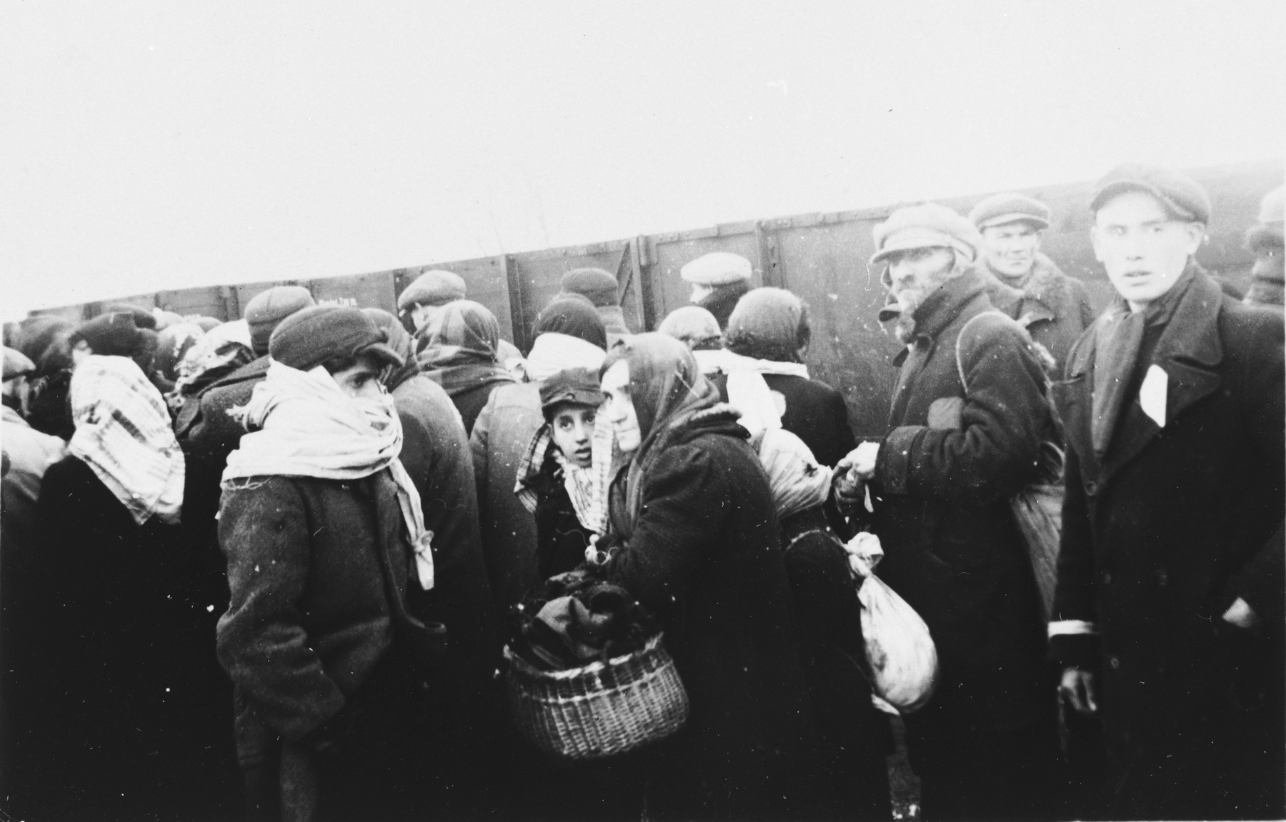 Jews who have been expelled from the town of Plock are resettled in Chmielnik.