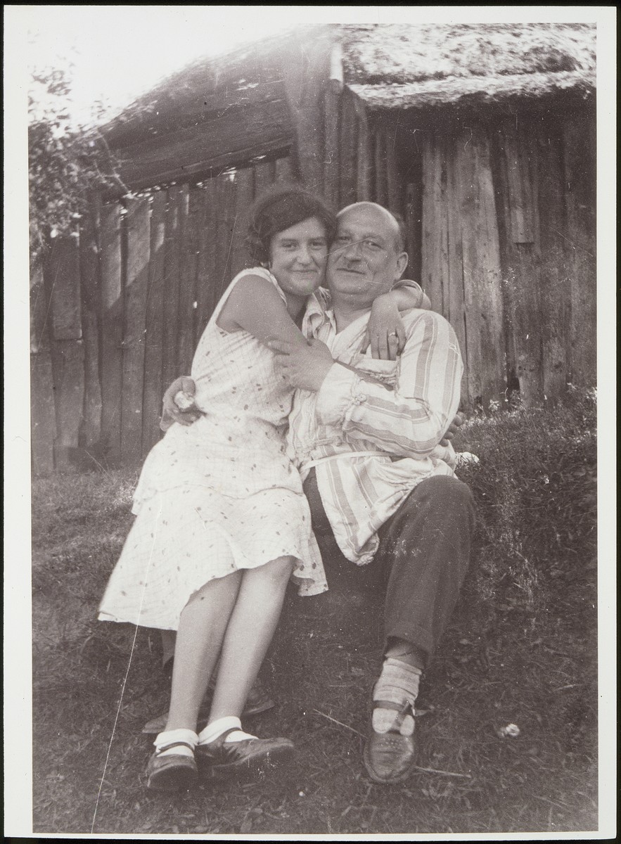 Hillel Saposnikow hugs his daughter Nachama.  
Both were murdered during the Holocaust.
