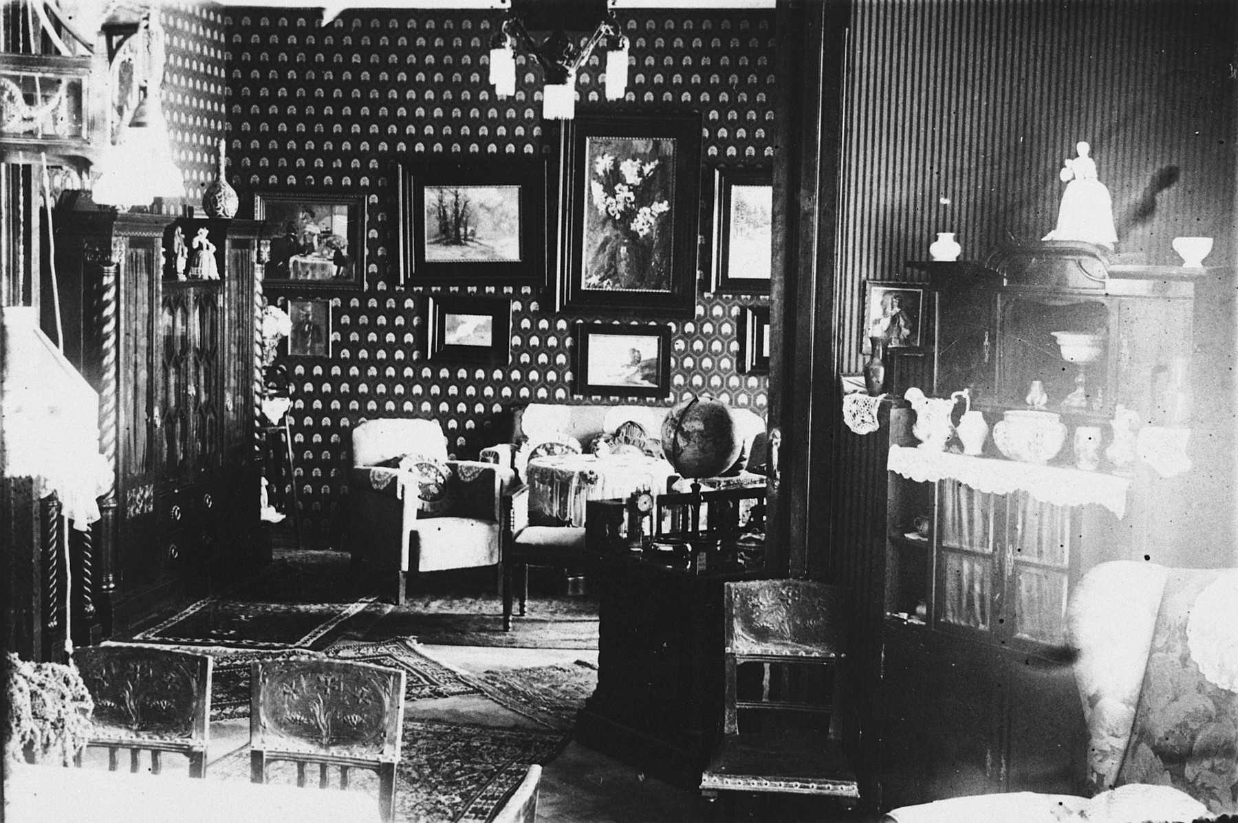 Interior view of home of Istvan and Anna the Farkas in Oradea Mare.