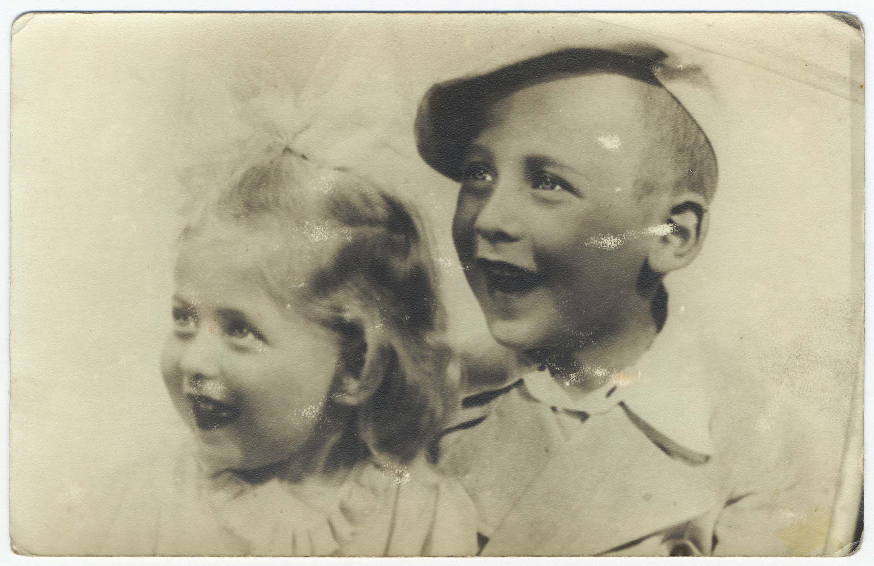 Portrait of two Jewish children who perished in the Holocaust.

Pictured are Gyorgy Freedman (b. 7/12/36) and his younger sister.  They are the children of the donor's stepfather.