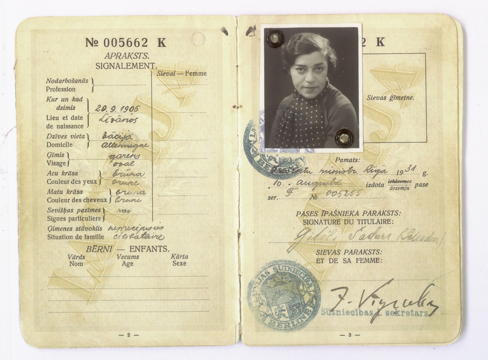 Latvian passport belonging to Gitta Schadur, the donor's aunt, who emigrated to Germany in 1931.