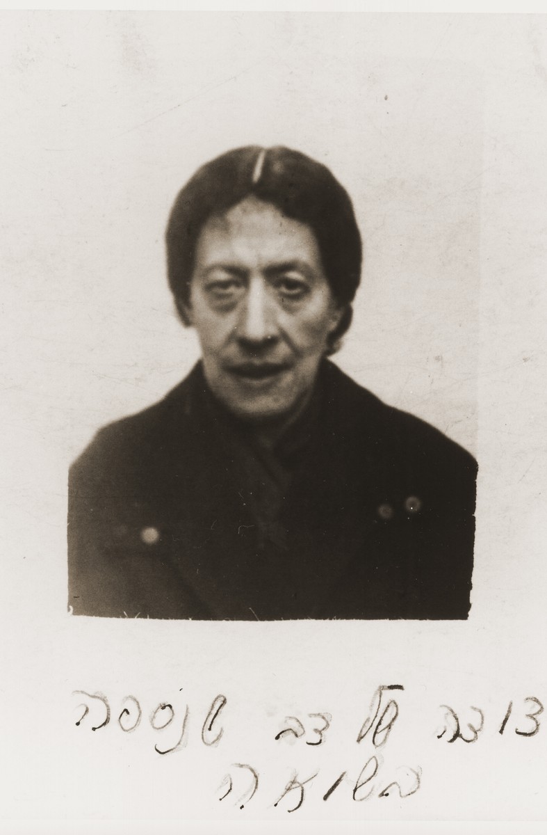 ID photo of Rivka Sheinberg taken in the Nowy Sacz ghetto.

Rivka Sheinberg is an aunt of Berel Silbiger.