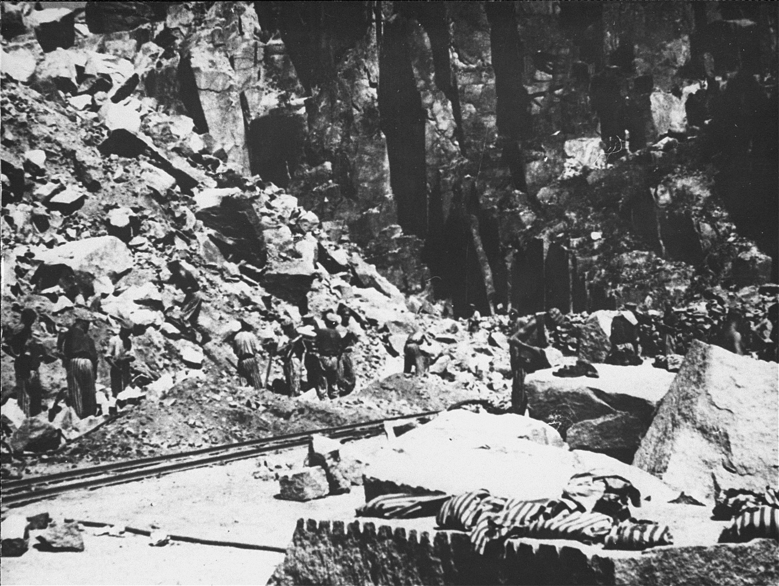 Prisoners at forced labor in the Wiener Graben quarry at the Mauthausen concentration camp.