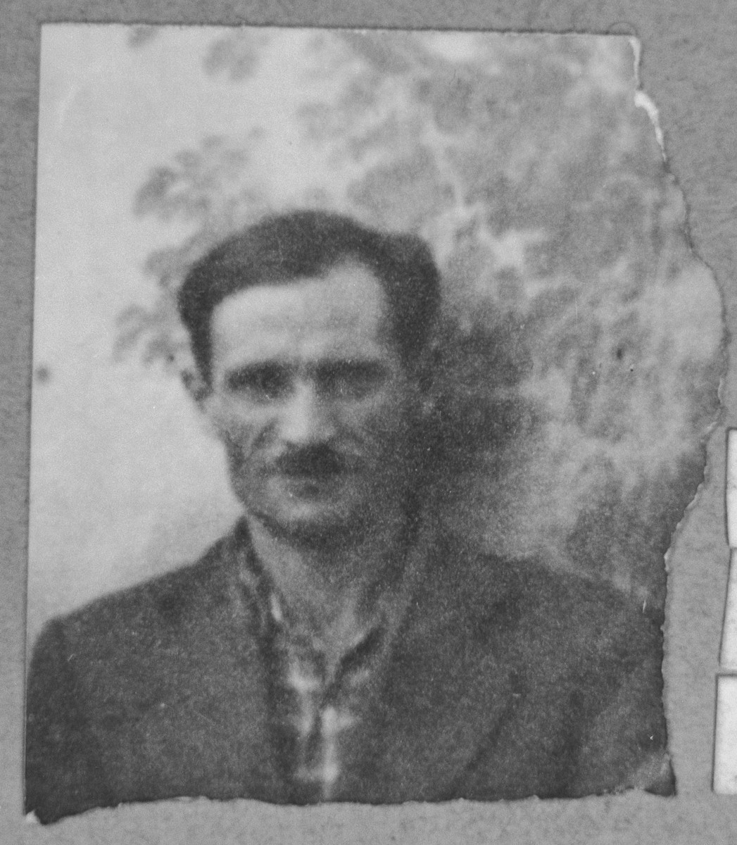 Portrait of Merkado (Y.) Talvi.  He was a cafe owner.  He lived at Gligora 12 in Bitola.