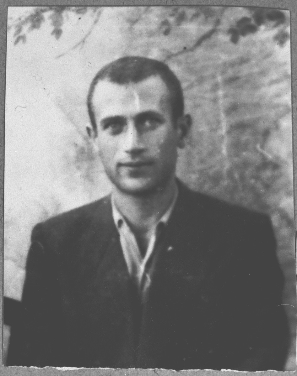 Portrait of Yosef Kamchi, son of Mentesh Kamchi.  He lived at Banatska 11 in Bitola.