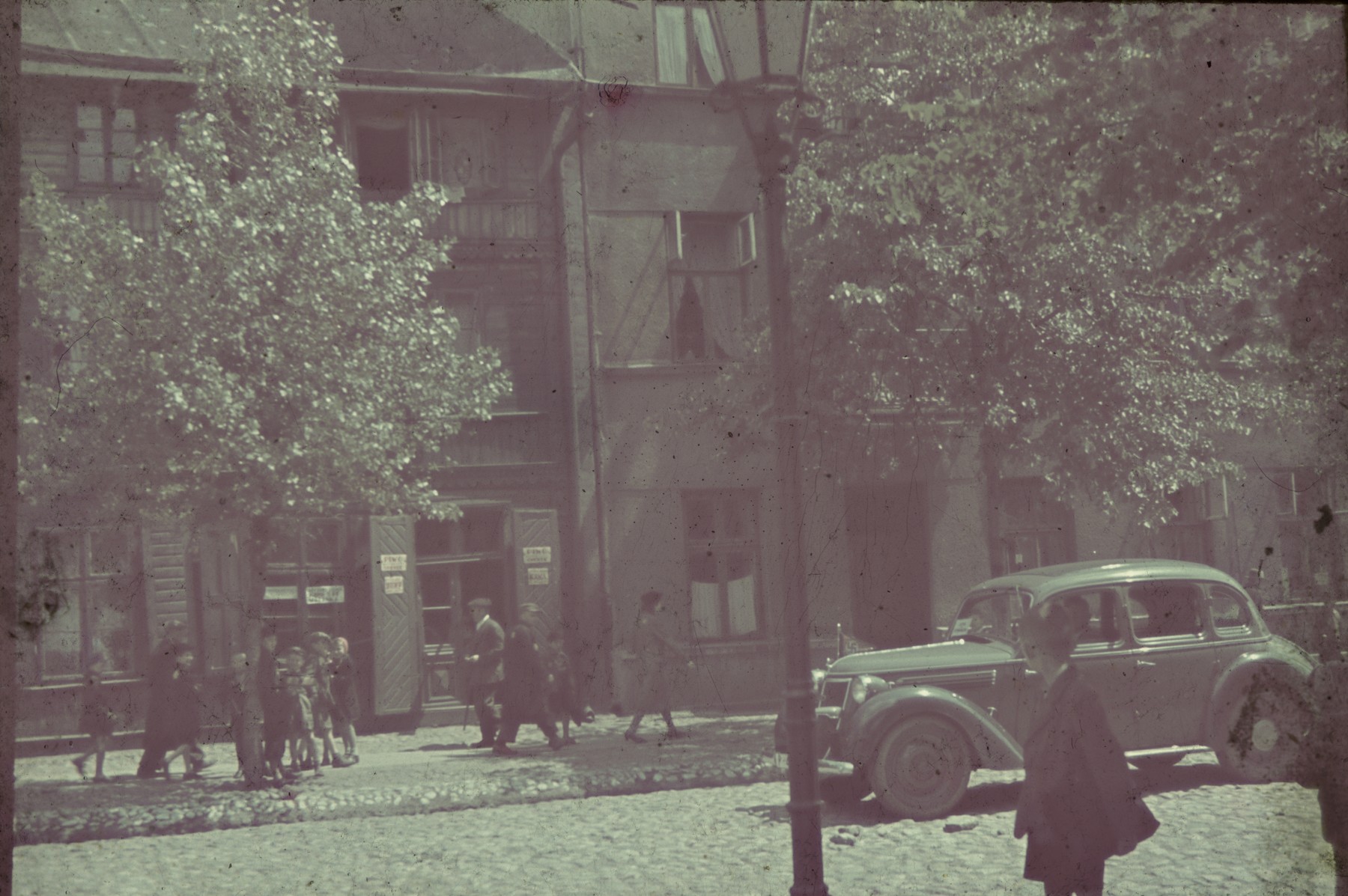 A street scene in the Lodz ghetto.