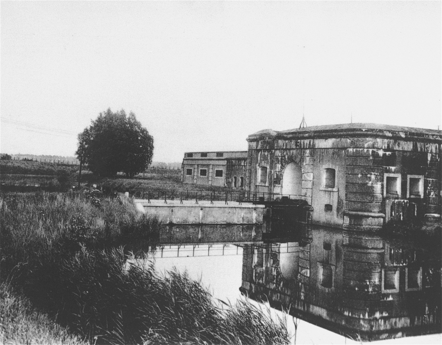 The entrance to the Breendonck fortress/transit camp.  This image is from a series of snap shots sold on the site after the war.