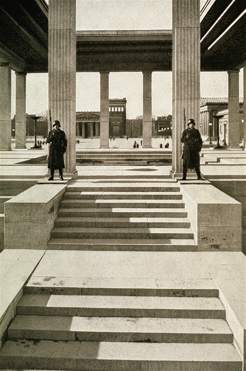 A view of the "Eternal Guard" on the Koenigsplatz.