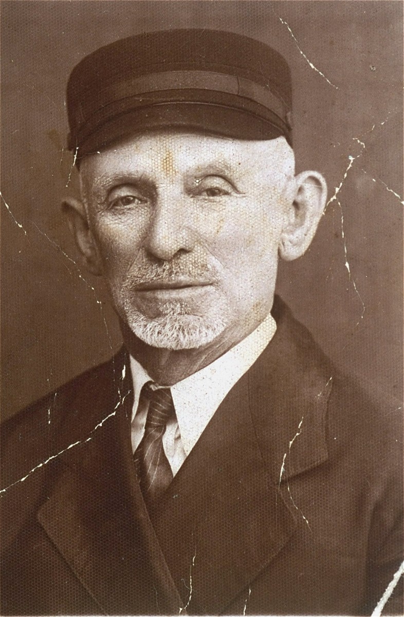 Portrait of Chaim Borensztajn.