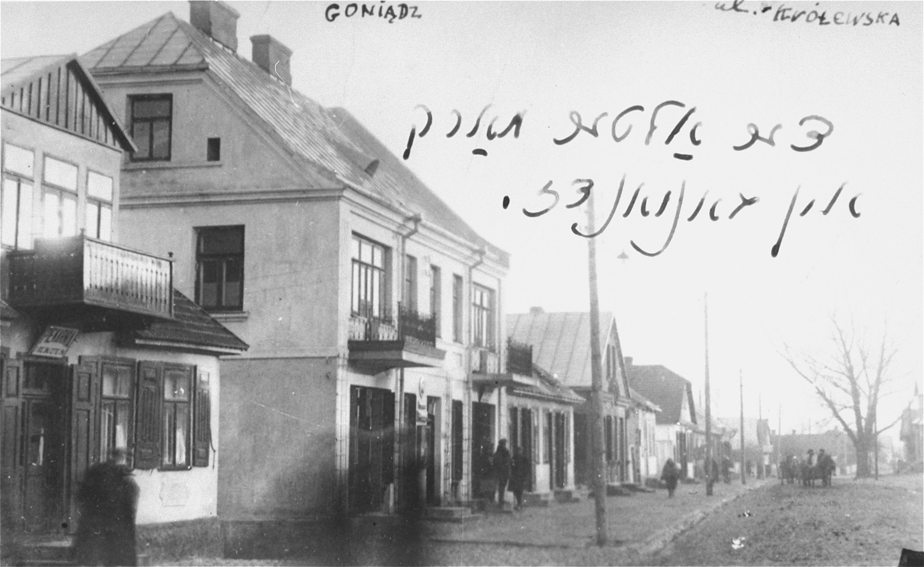 Krolewska Street in Goniadz, market place.