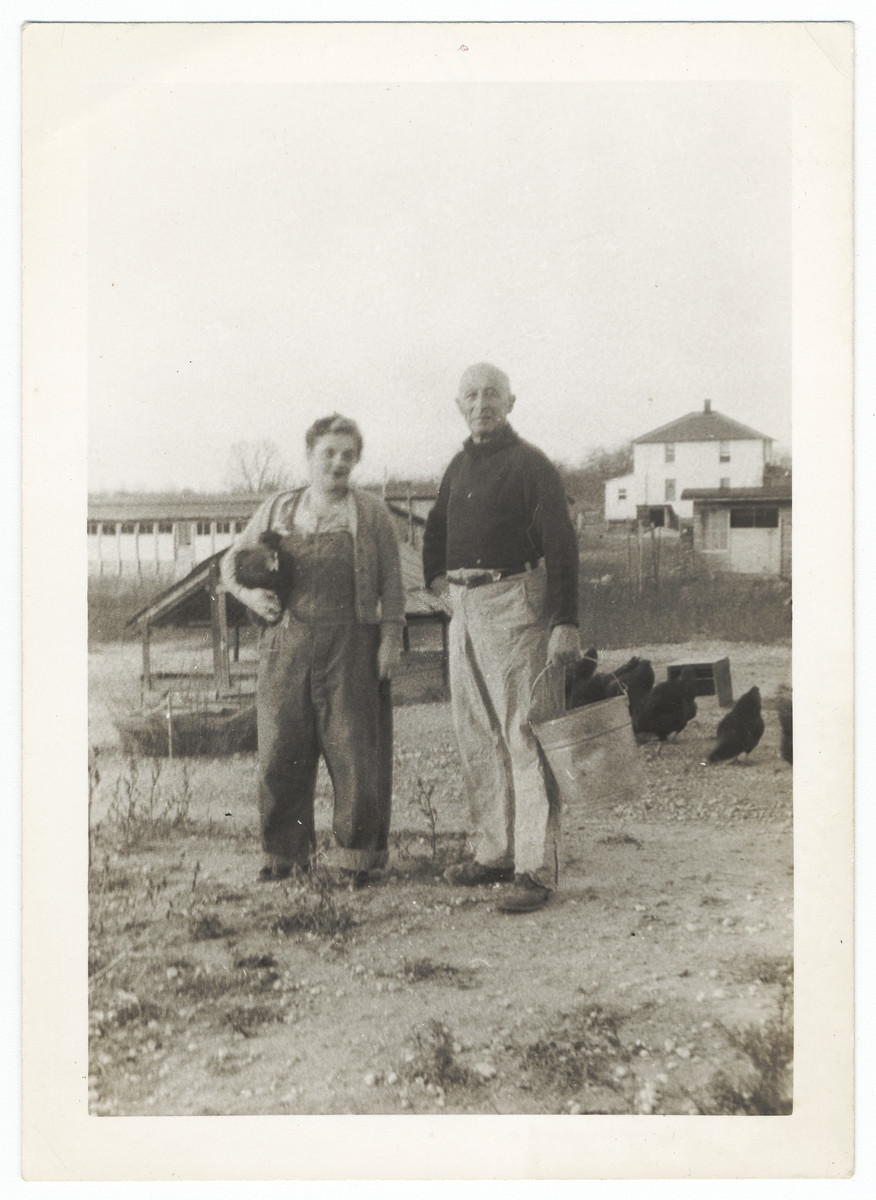 A German-Jewish refugee couple work on their chicken farm in Vineland, NJ.

Pictured are Rosa and Louis Brelauer.