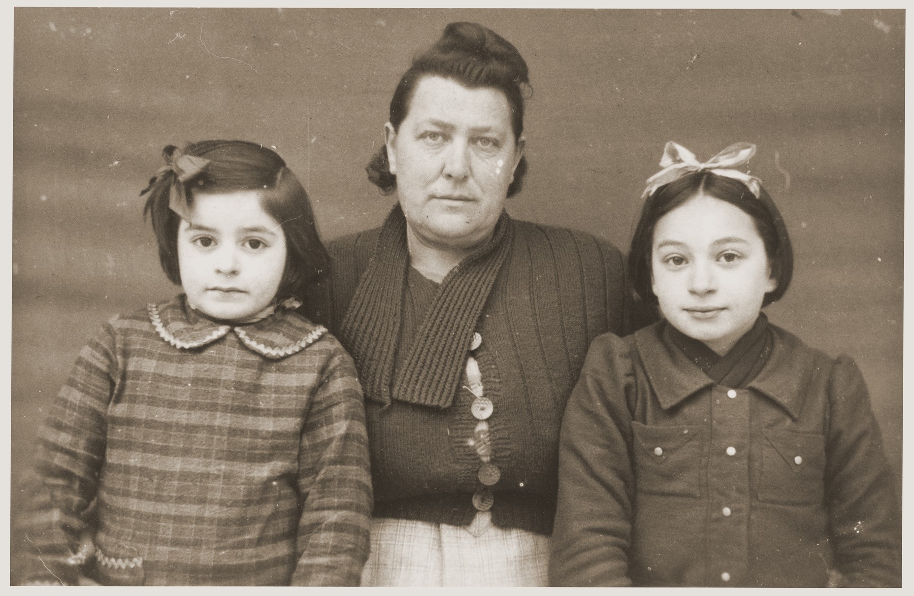Eva and Rivka Tuchsznajder with their caregiver, Emma Blanc, at St. Jean-de-Vedas, where they were taken after their release from the Rivesaltes internment camp.