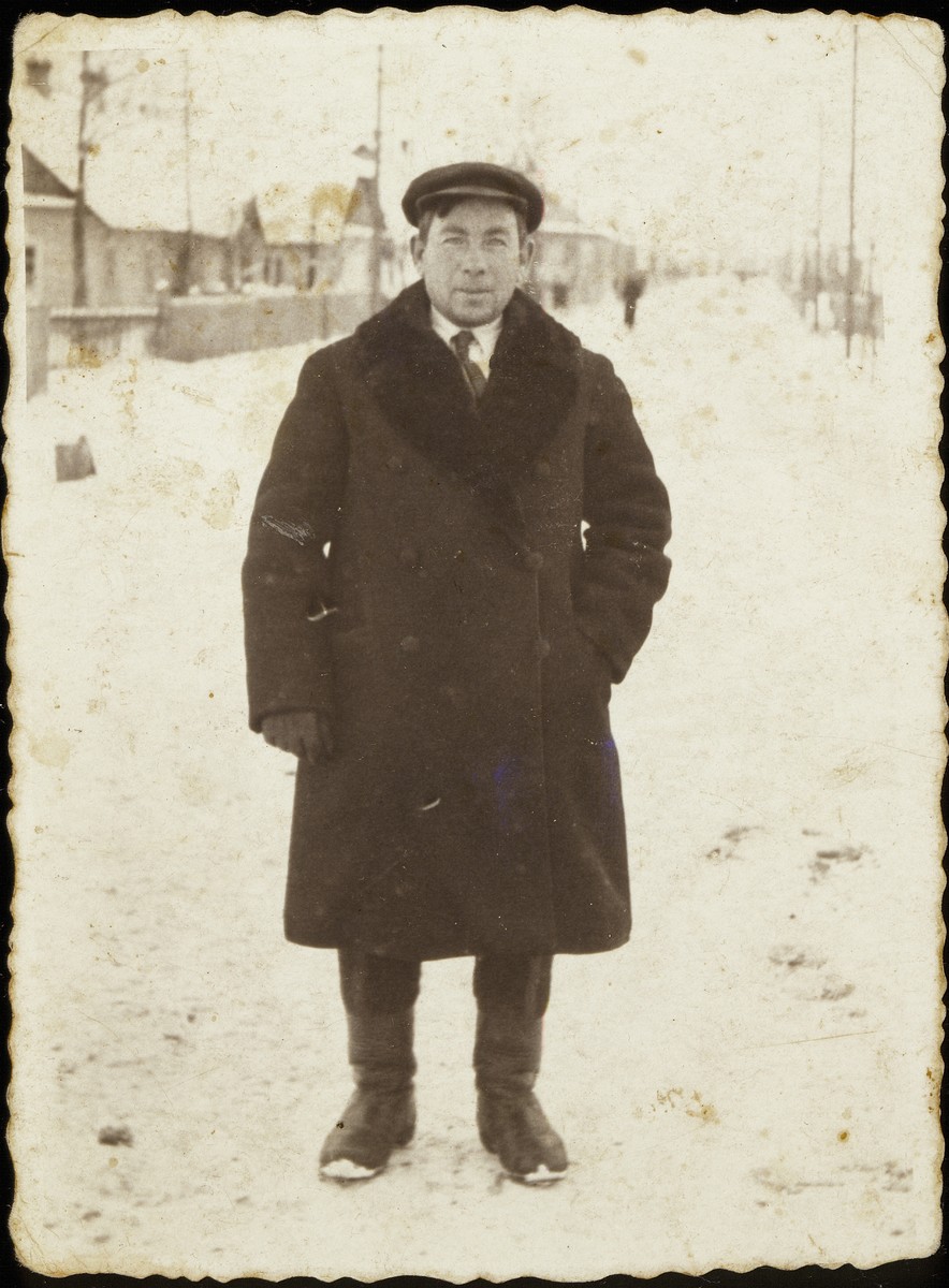 Portrait of Pinhas Paikowski on a snowy street in Eisiskes.  

Pinhas Paikowski was the uncle of Reuven Paikowski.  He was one of the shtetl's outspoken activist shoemaker stitchers and a leader of the shoemakers' quorum.