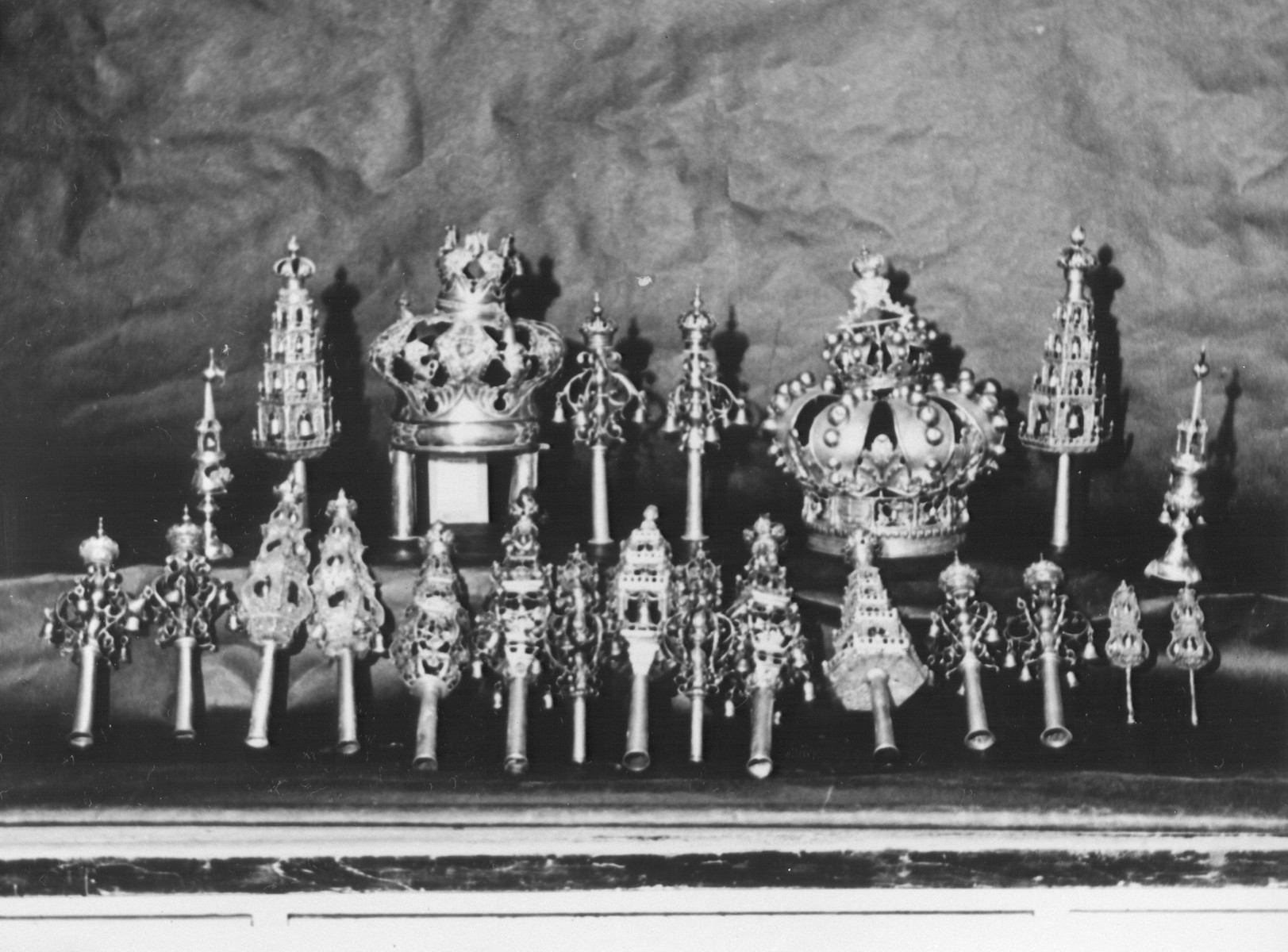 Display of confiscated silver torah crowns looted from European synagogues.