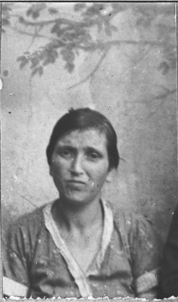 Portrait of Sara Benjakar, wife of Avram Benjakar.