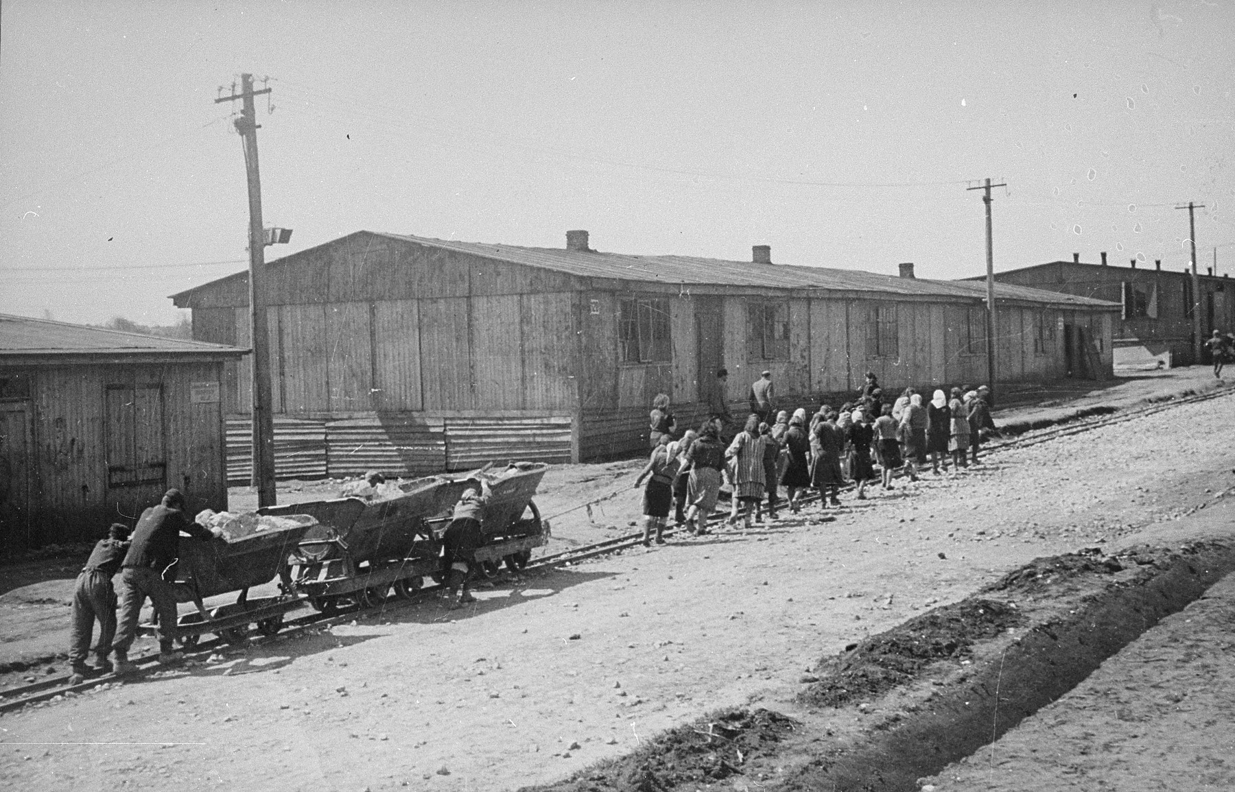 Jewish prisoners at forced labor in Plaszow.